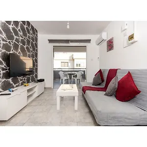 Holiday Apartment Ларнака